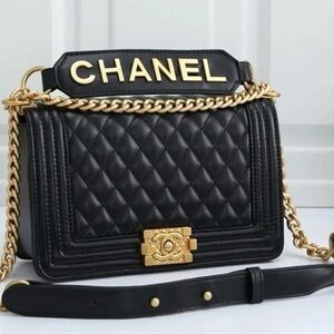 Chanel Boy leather crossbody bag
Great  condition, Black, Leather